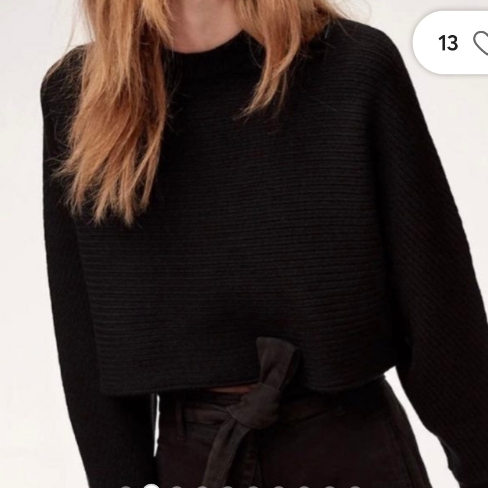 Aritzia Wilfred Free Lolan Cropped Black Sweater